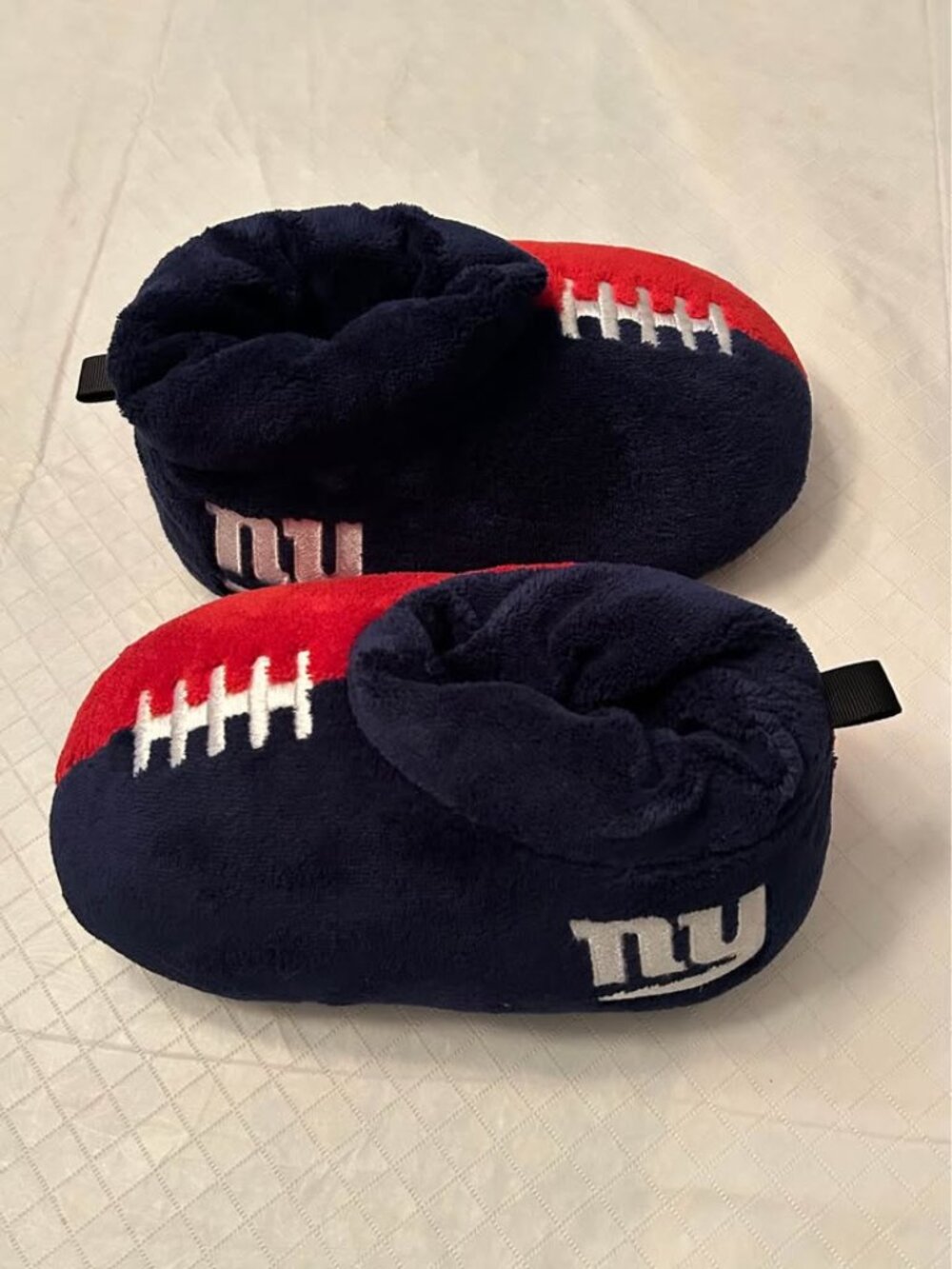 Kid’s New York Giants Slippers (Size 13/1)